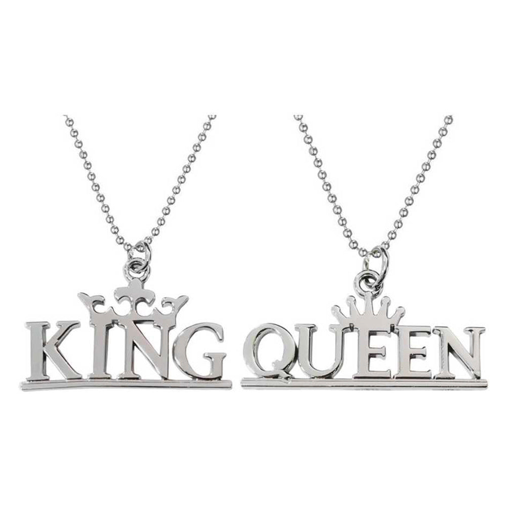 JewelMaze Couple Chain Pendant King & Queen Design