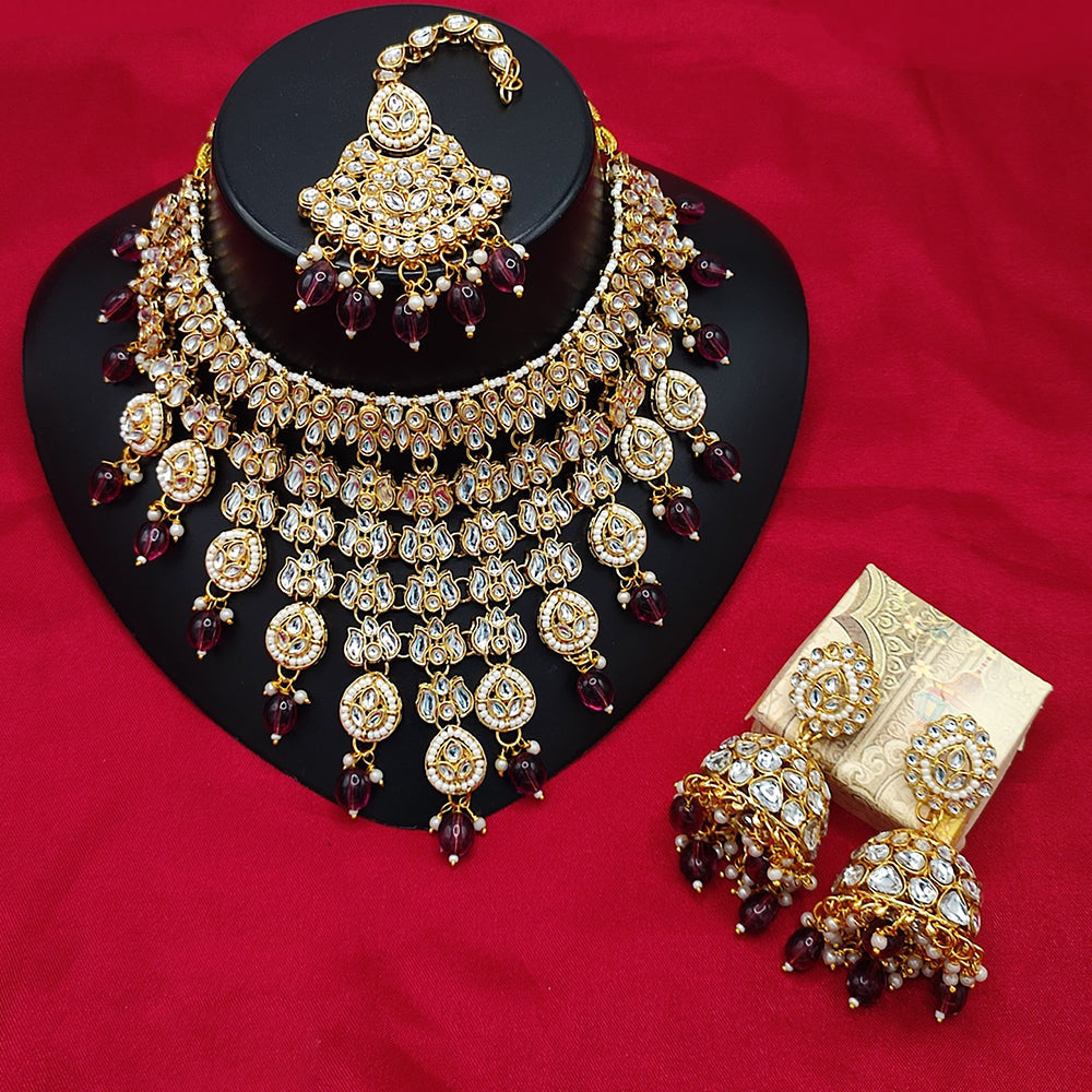 JewelMaze Gold Plated Kundan Stone And Beads Choker Necklace Set