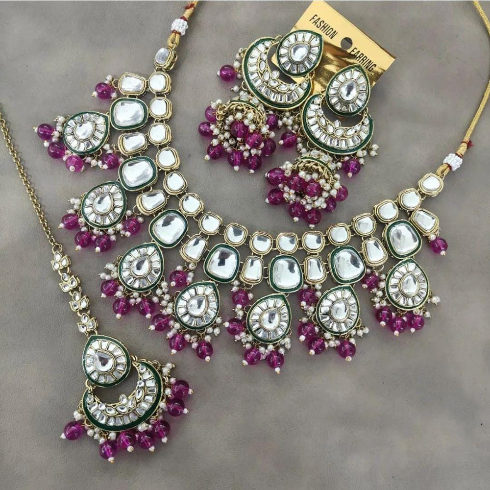 JewelMaze Gold Plated Kundan Stone And Beads Necklace Set - 10731313PK