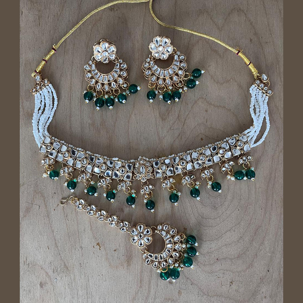 JewelMaze Gold Plated Kundan Stone And Pearls Choker Necklace Set - 10731321GR