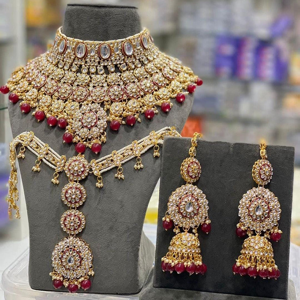 JewelMaze Gold Plated  Kundan Stone And Beads Meenakari Choker Necklace Set - 10731357GR