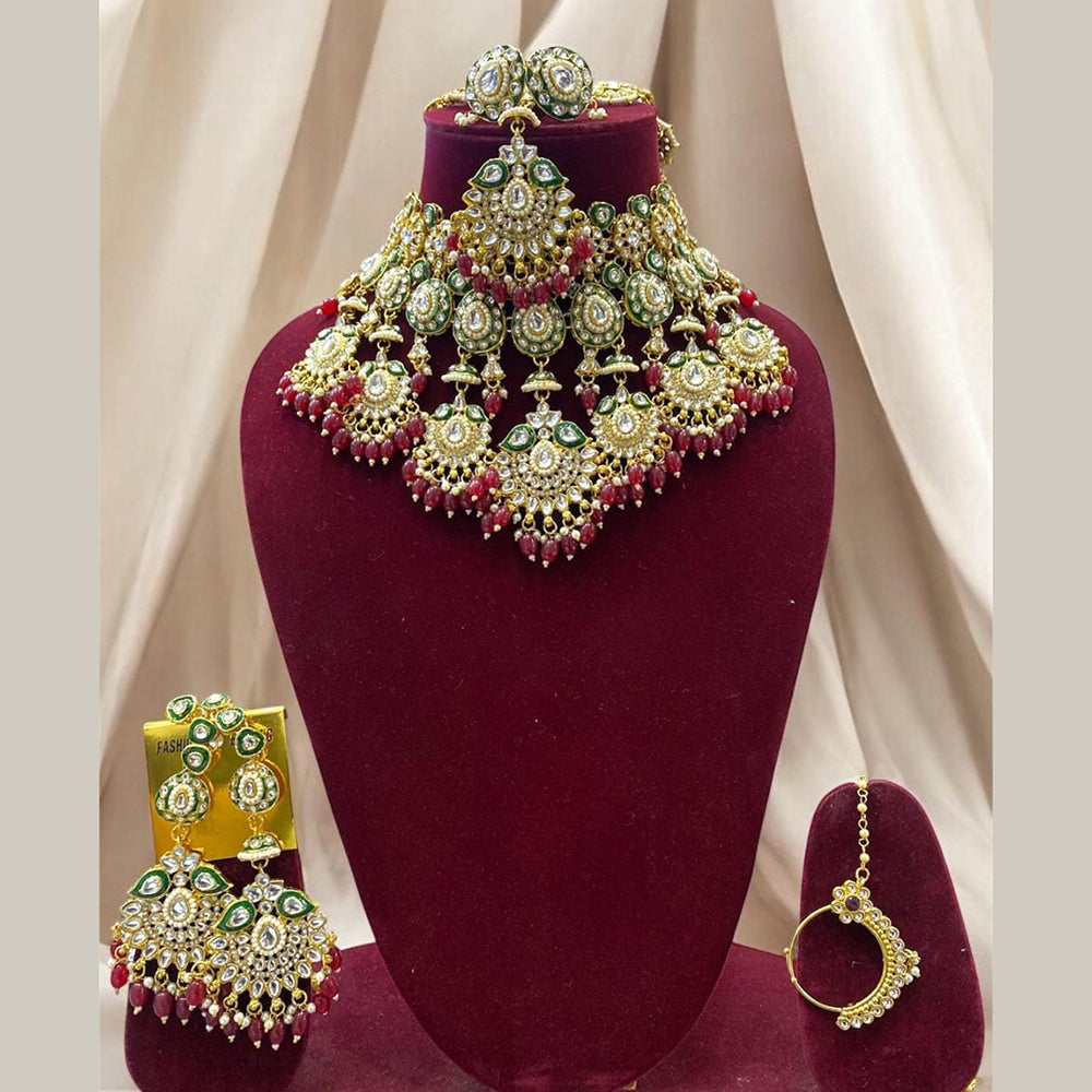 JewelMaze Gold Plated Kundan Stone And Beads Meenakari Choker Necklace Set