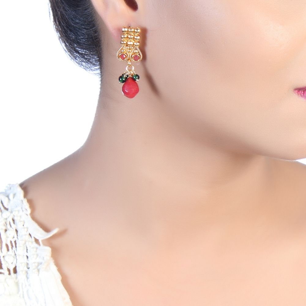 JewelMaze Traitional Pots Stone necklace set