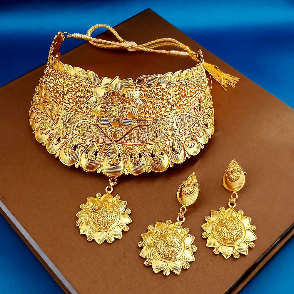 JewelMaze Gold Plated Traditional Designer Necklace & Earring Set