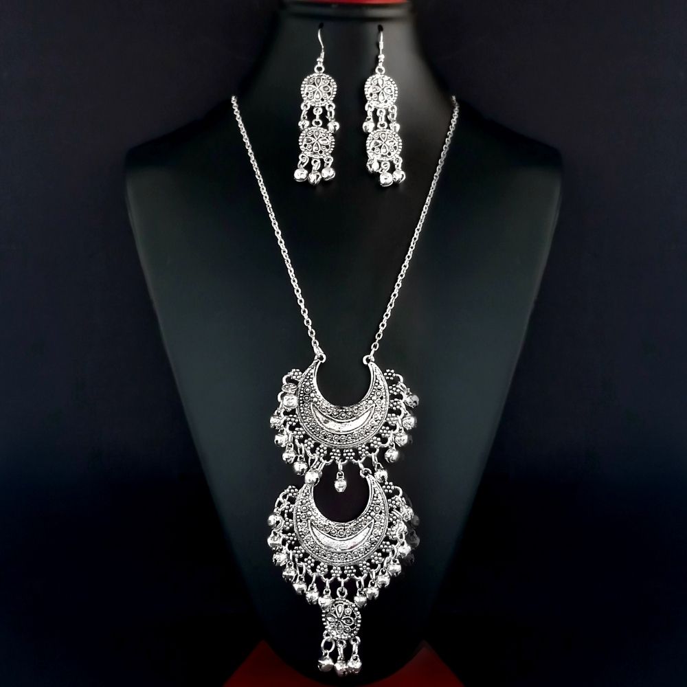 JewelMaze Elegant Oxidised long necklace For Traditional Wear