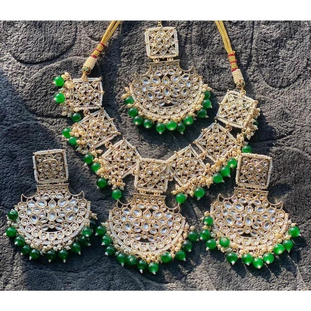 JewelMaze Gold Plated Green Beads & Kundan Necklace Set With Maang Tikka
