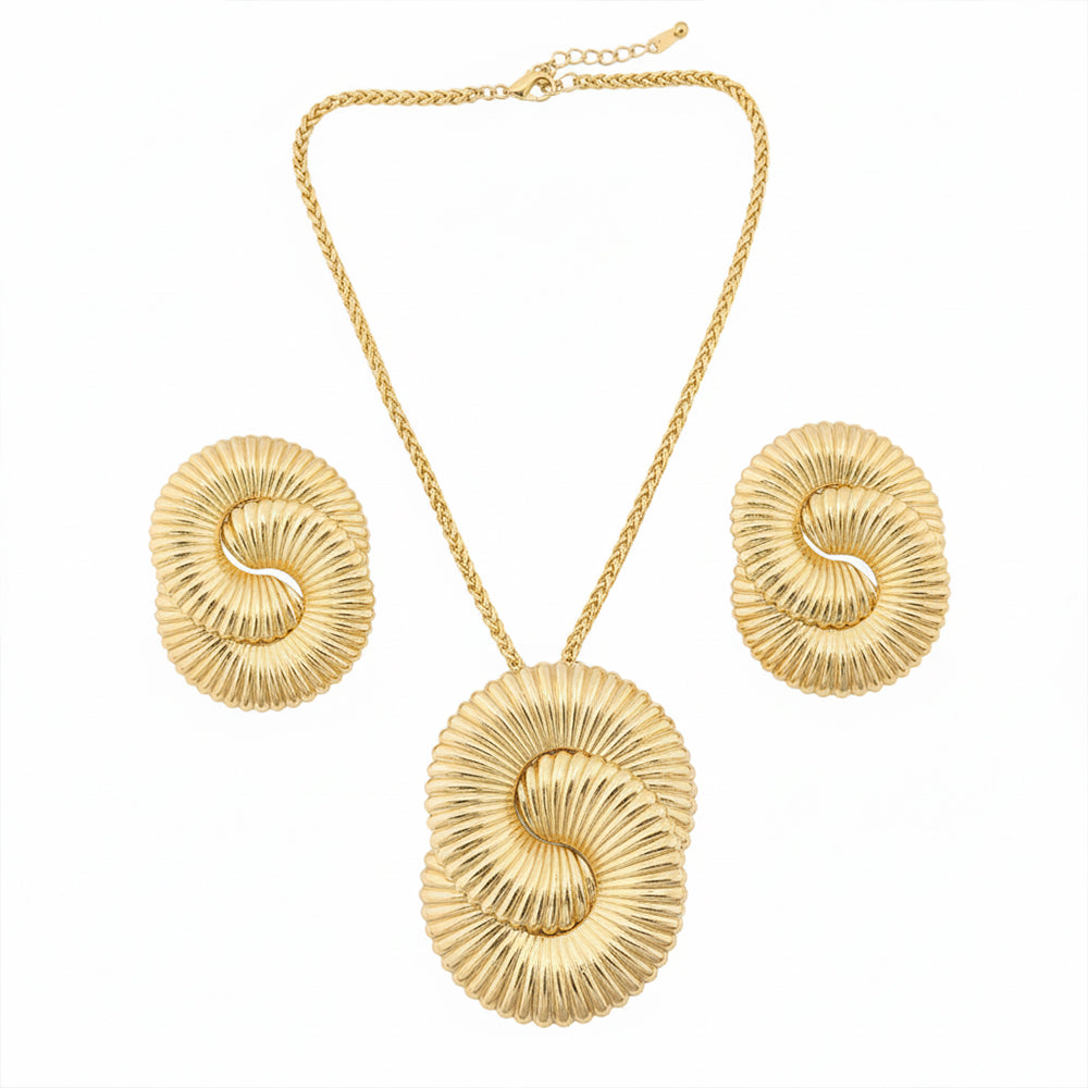 JewelMaze Demi Fine Anti Tarnish Floral Petal Necklace Set