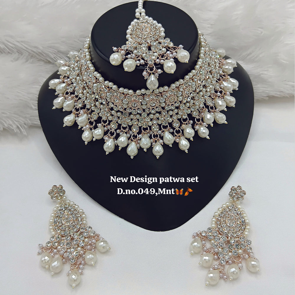 JewelMaze Austrian Stone Choker Necklace Set With Maang Tikka - 11374792