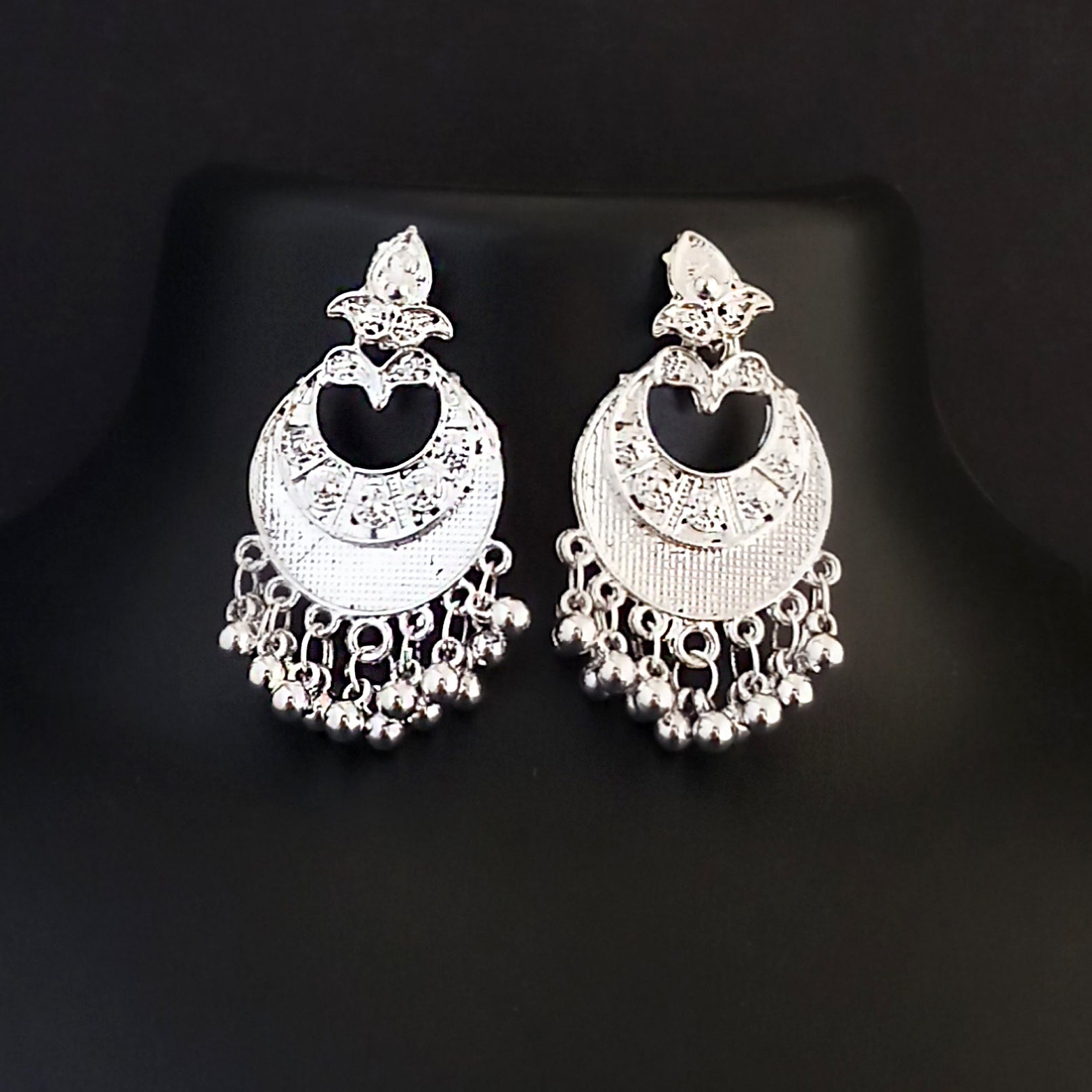 JewelMaze Oxidised Plated Stylish Earrings