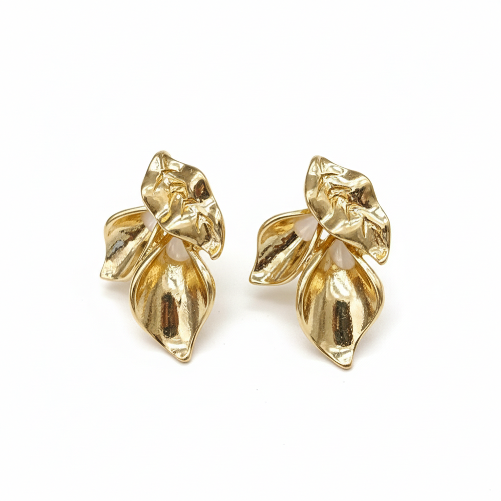 JewelMaze Anti-Tarnish Gold Floral Stud Earrings for Women