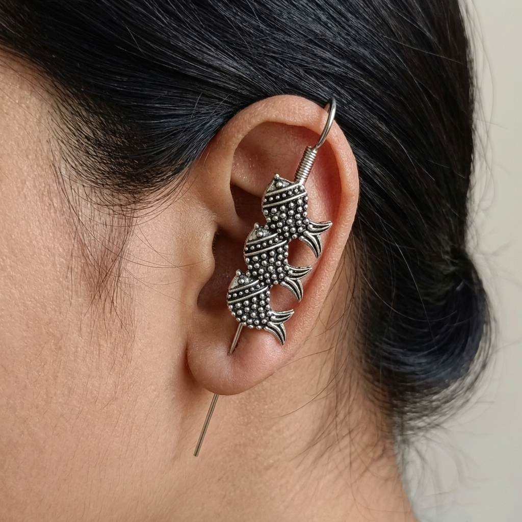 JewelMaze Oxidised Plated Fish Earcuff