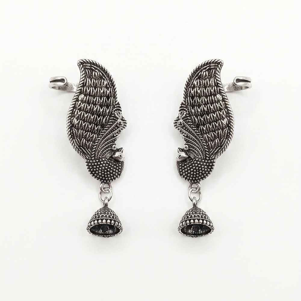 JewelMaze Oxidised Plated Peacock Earcuff