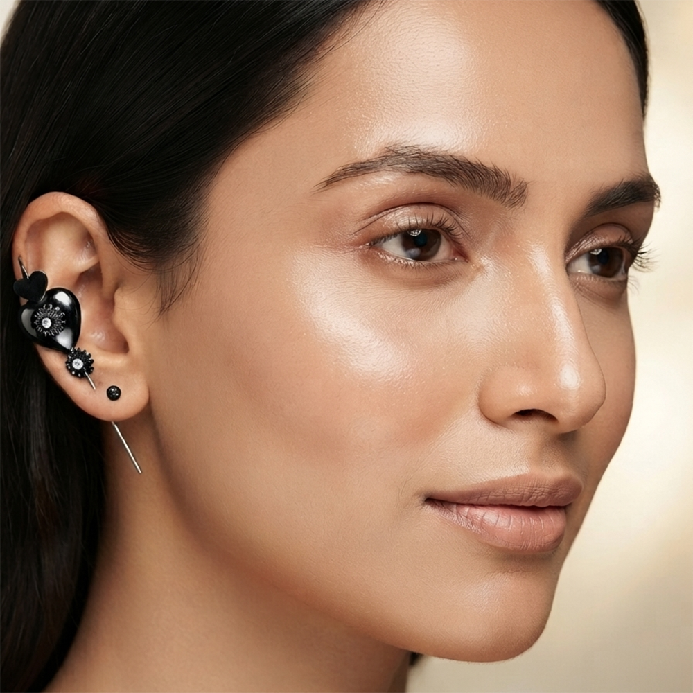JewelMaze Black Plated Heart Shape Ear cuff