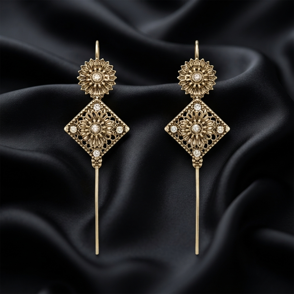 JewelMaze Gold Plated Square Ear cuff
