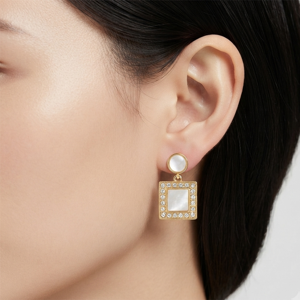 JewelMaze Exclusive Gold Plated Crystal Stone Elegant Earrings