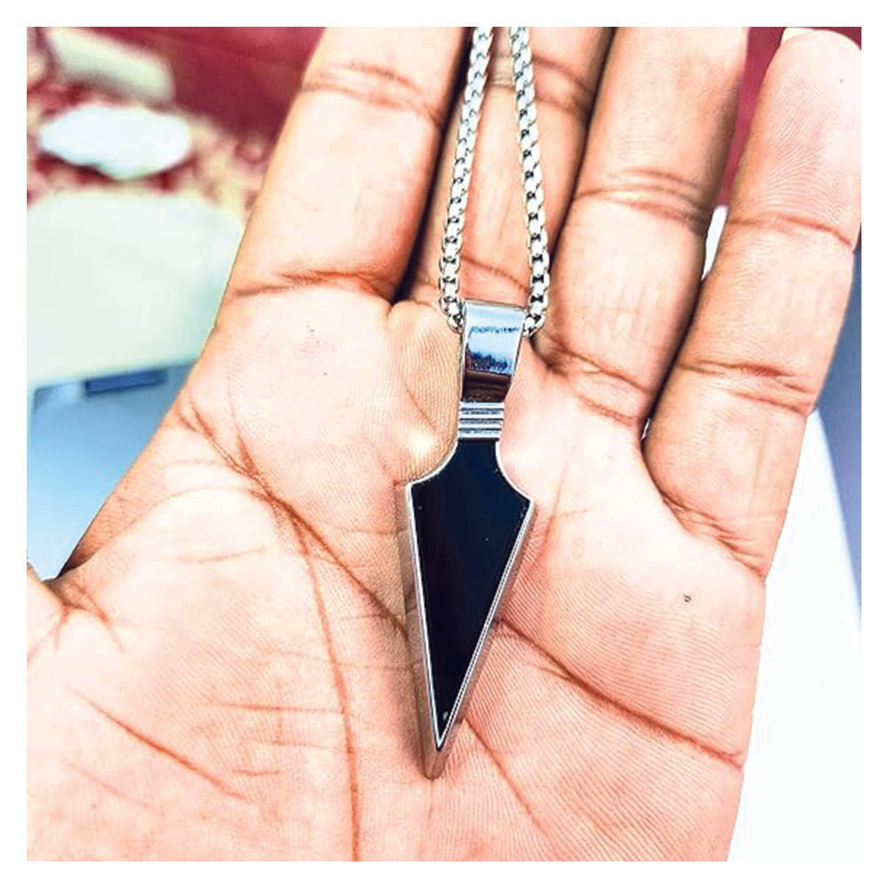JewelMaze Silver chain with Black Arrow Pendant for men