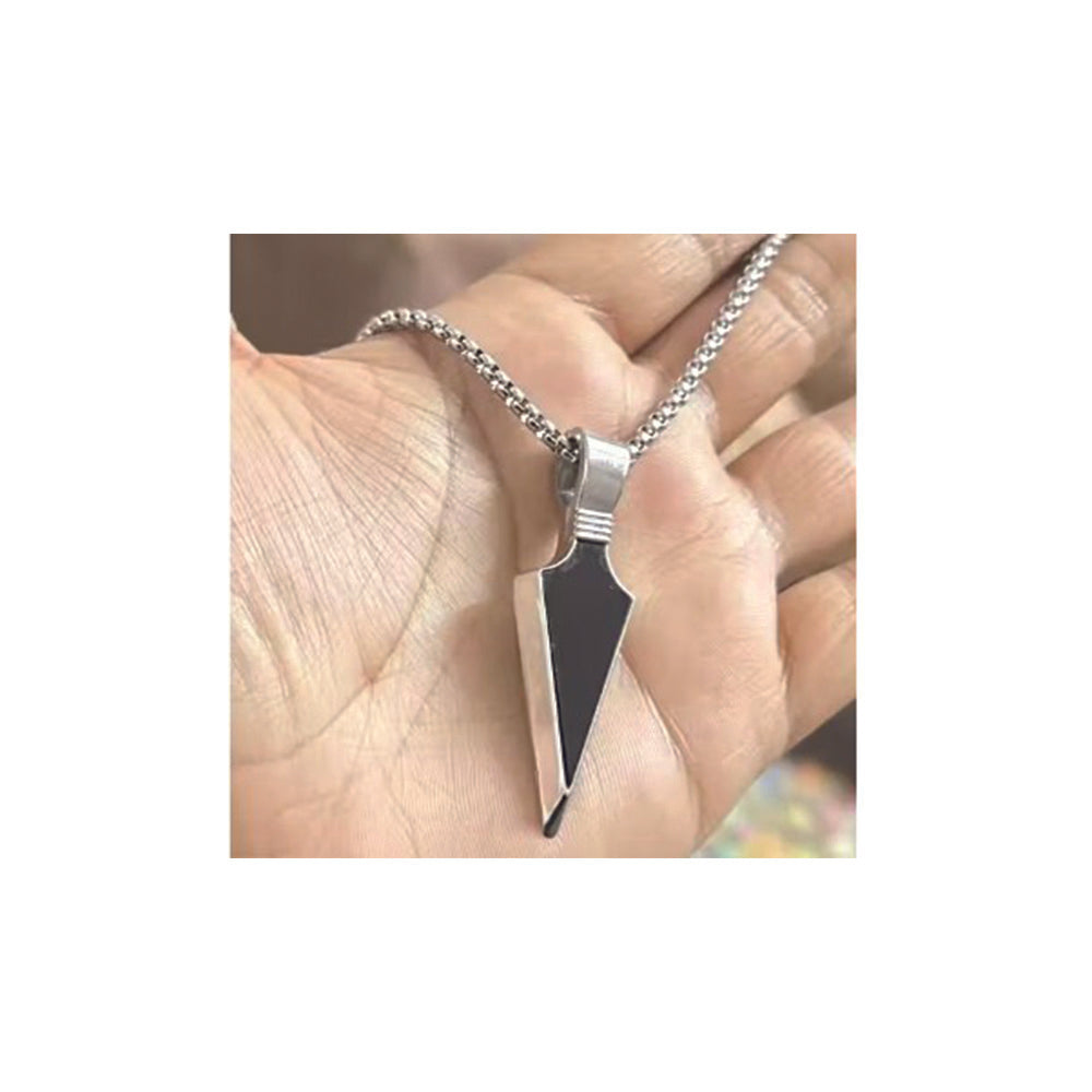 JewelMaze Silver chain with Black Arrow Pendant for men
