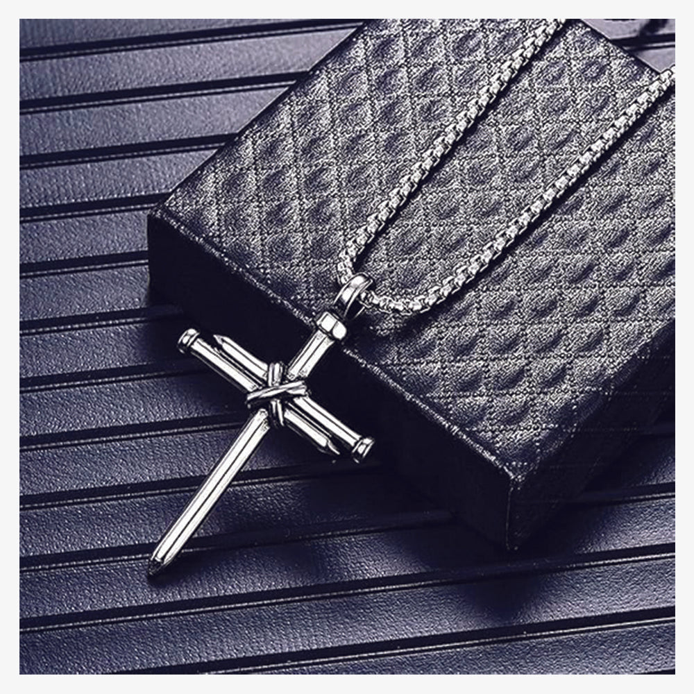 JewelMaze Cross Necklace for Men Women