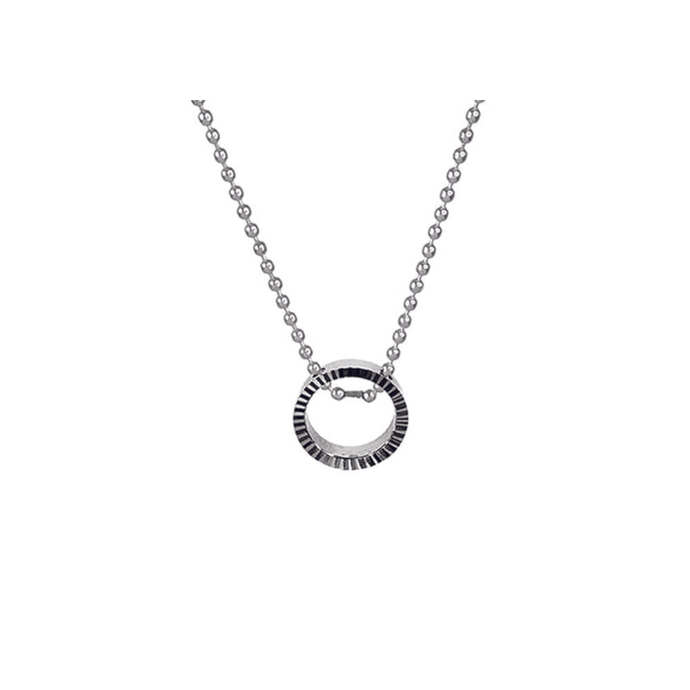 JewelMaze Round Shape Circle Ring Chain Pendant