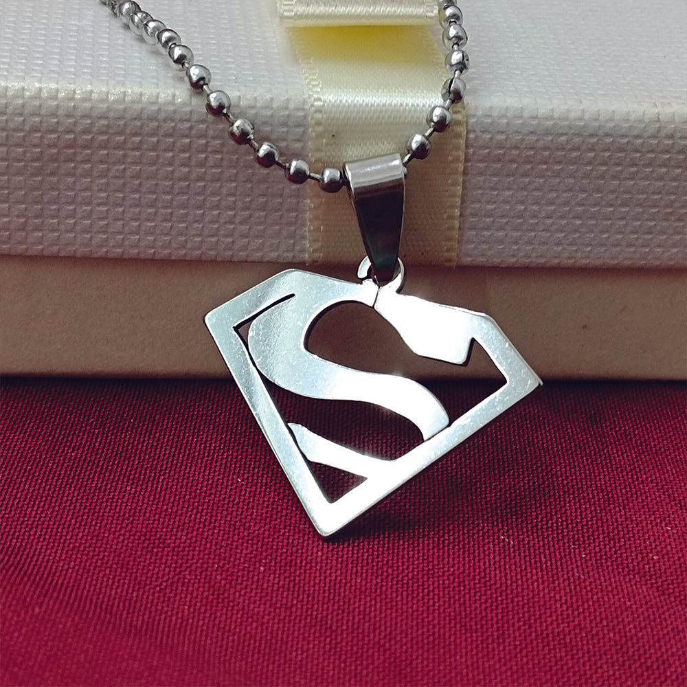 JewelMaze Superhero Superman Chain Pendant