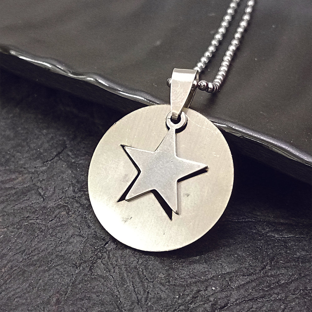 JewelMaze Star Chain Pendant For Men