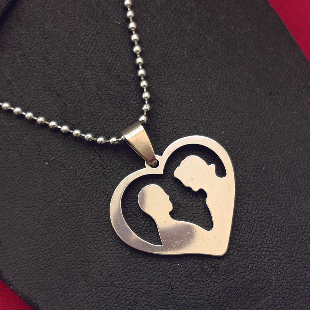 JewelMaze Couple Heart Shape Chain Pendant