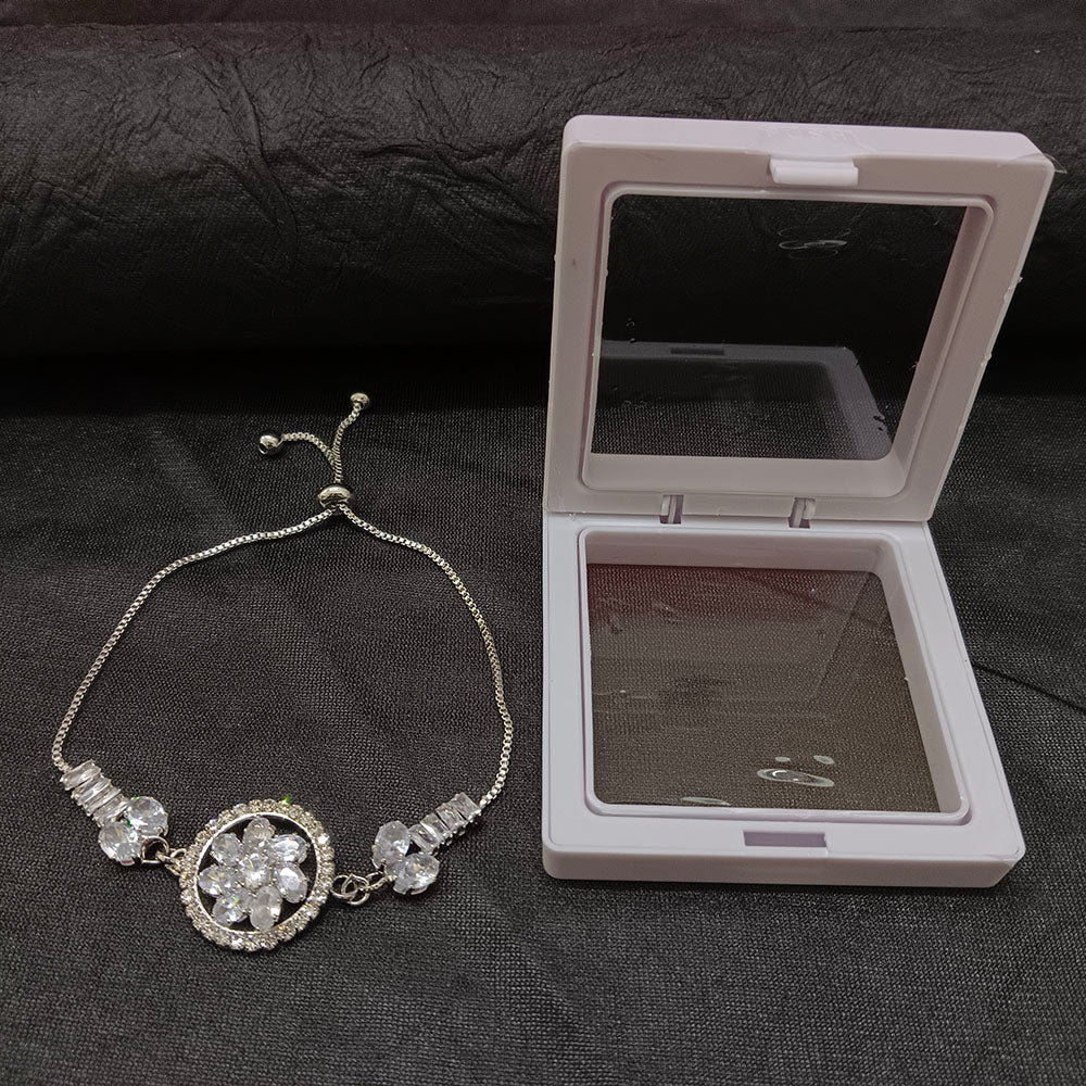JewelMaze Delicate Floral Silver Ad Bracelet For Party Wear