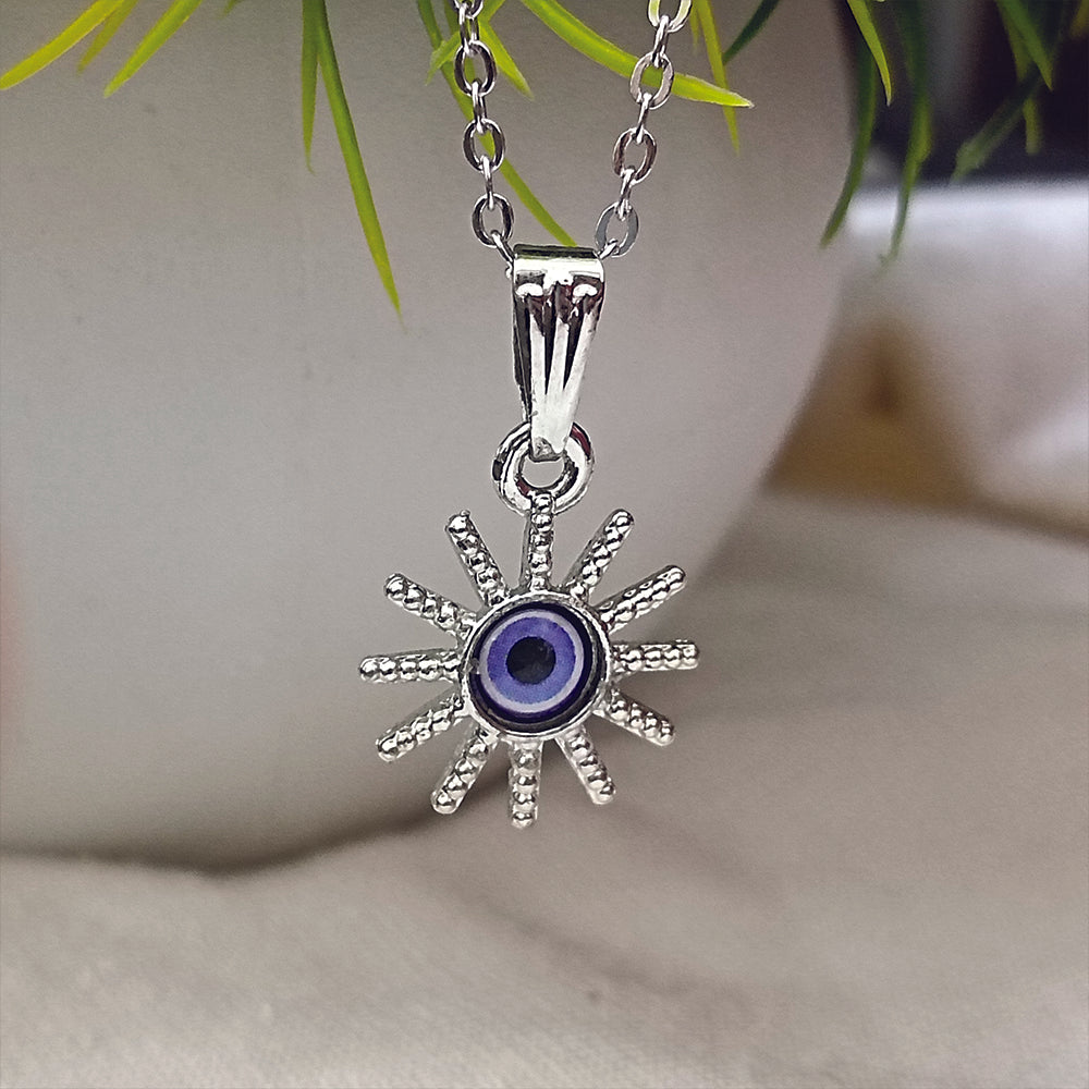 JewelMaze Star Shaped Evil Eye Chain Pendant - 1405019