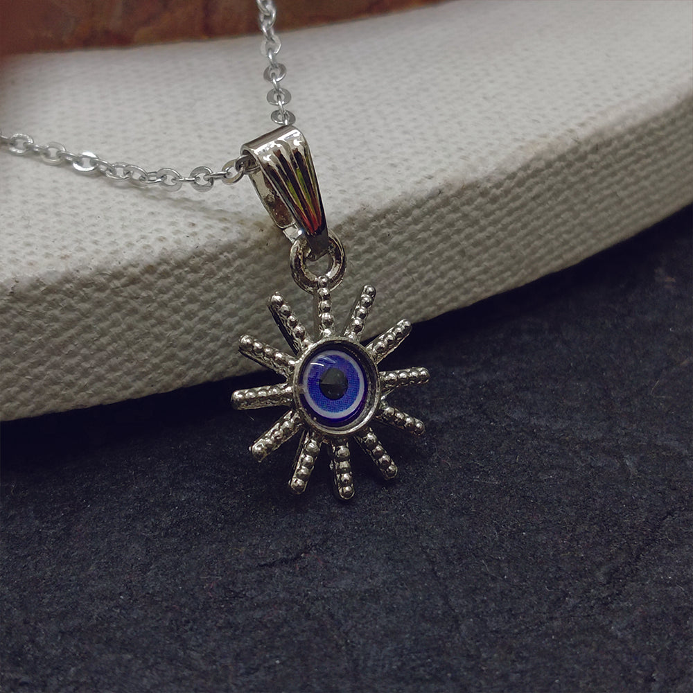 JewelMaze Star Shaped Evil Eye Chain Pendant - 1405019