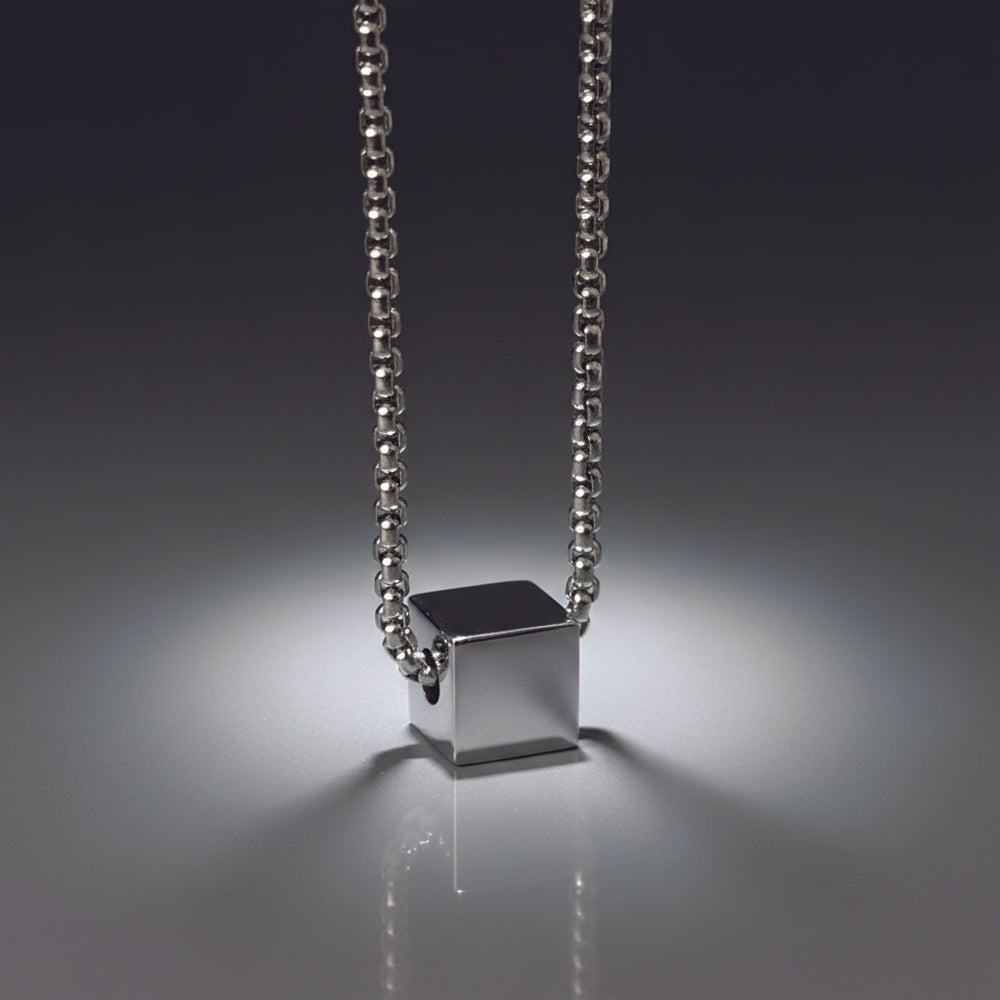 JewelMaze Unique Cube Chain Pendant - Daily Wear for Men