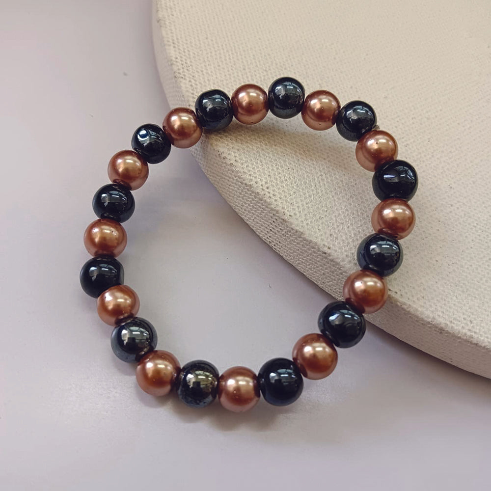 JewelMaze Elegant Handcrafted Beaded Bracelet for Stylish Everyday Wear
