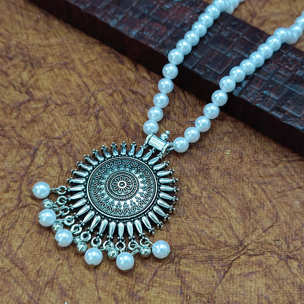 JewelMaze 2 Necklace +2 Bracelet +1 Earrings Jewellery Combo ( assorted design )