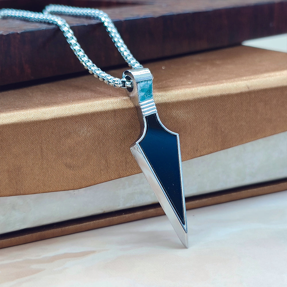 JewelMaze Silver  chain with Black Arrow Pendant for men
