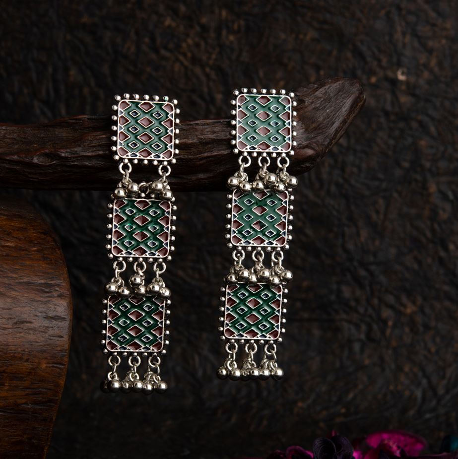 JewelMaze Silver Plated Square Shaped Linked Enamel Artwork With Beads Fashion Antique Earring - AER 1559