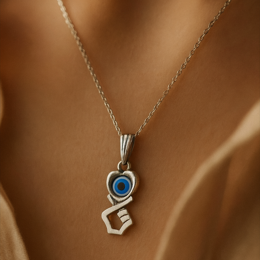 JewelMaze Heart  And Hand Shaped Evil Eye Chain Pendant - 1405018