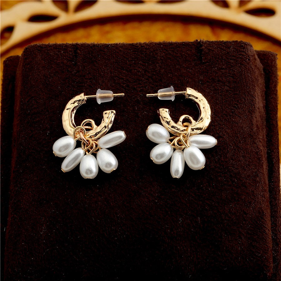 JewelMaze Small Circular Pearl Charm Earring - PER 111 Gold