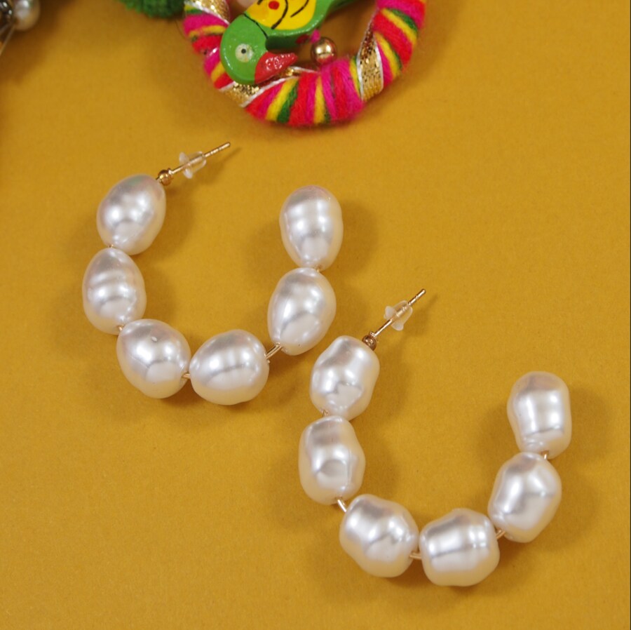 JewelMaze Pearl Hoops Earring - PER 3808 Gold