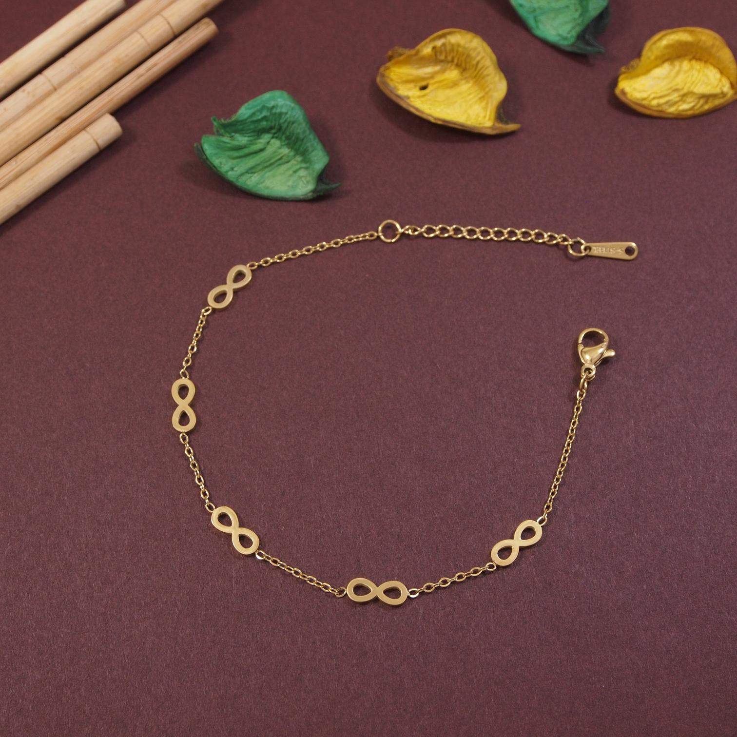 JewelMaze Stainless Steel Bracelet