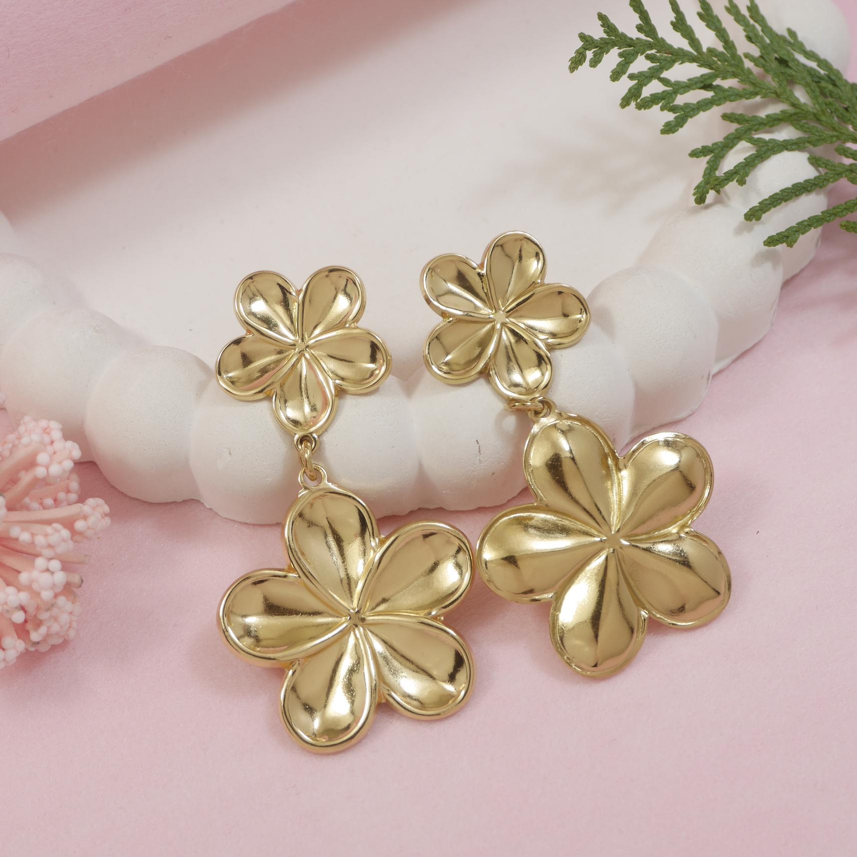 JewelMaze Stainless Steel Earring