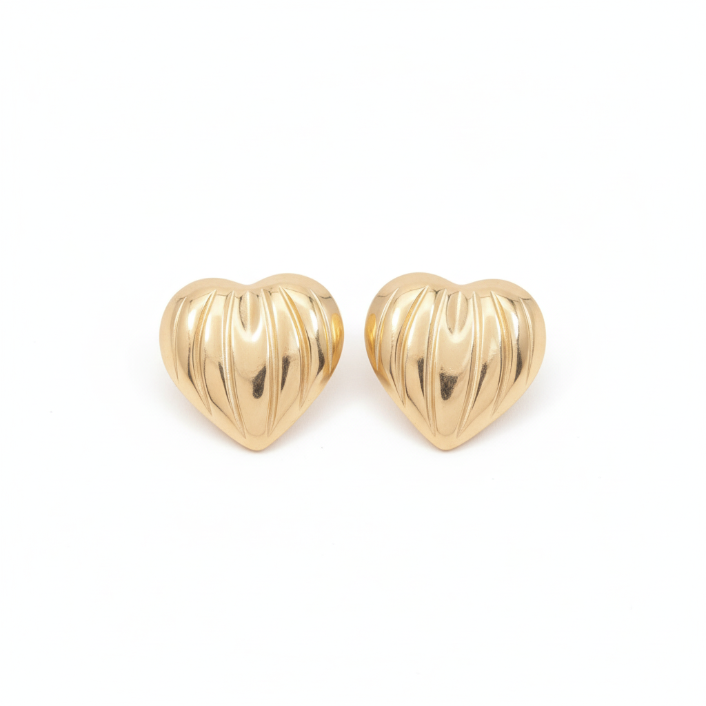 JewelMaze Demi Fine Anti Tarnish Heart Stud Earrings