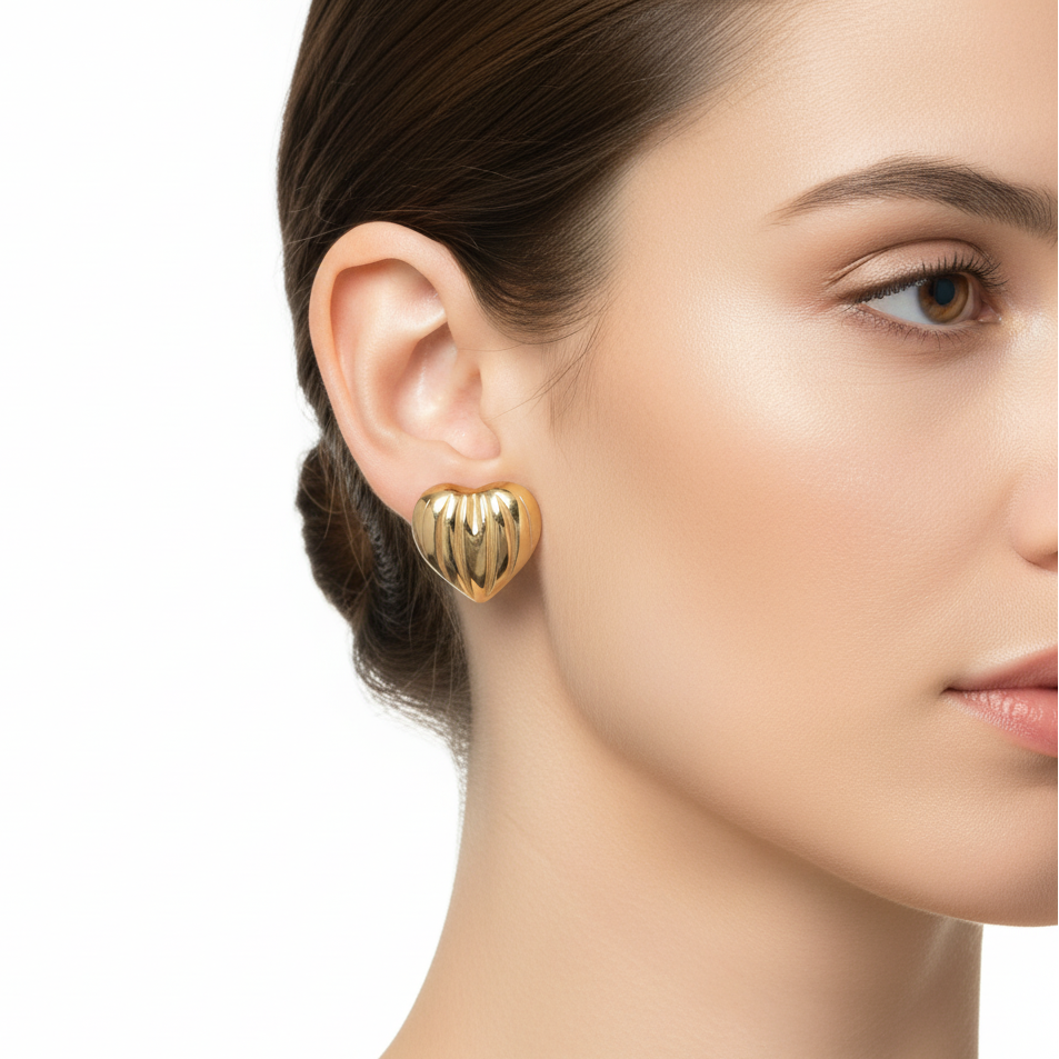 JewelMaze Demi Fine Anti Tarnish Heart Stud Earrings