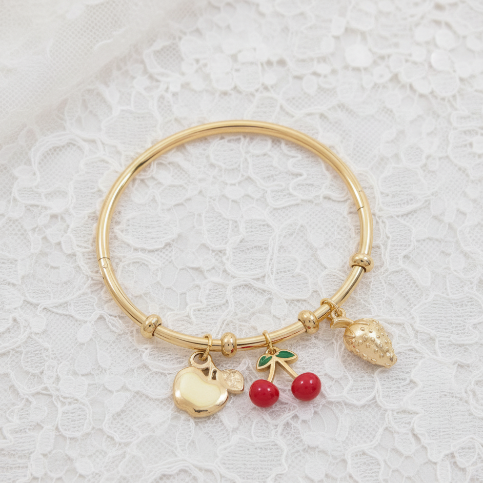 JewelMaze Demi Fine Anti Tarnish Charm Bracelet