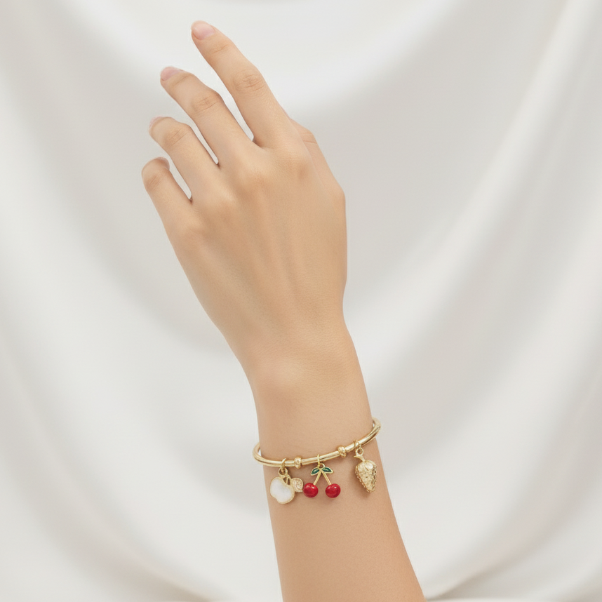 JewelMaze Demi Fine Anti Tarnish Charm Bracelet