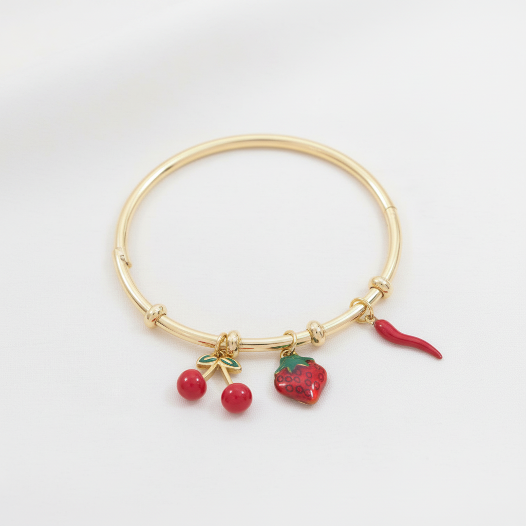 JewelMaze Demi Fine Anti Tarnish Charm Bracelet