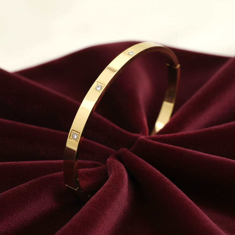 JewelMaze Demi Fine Anti Tarnish kada