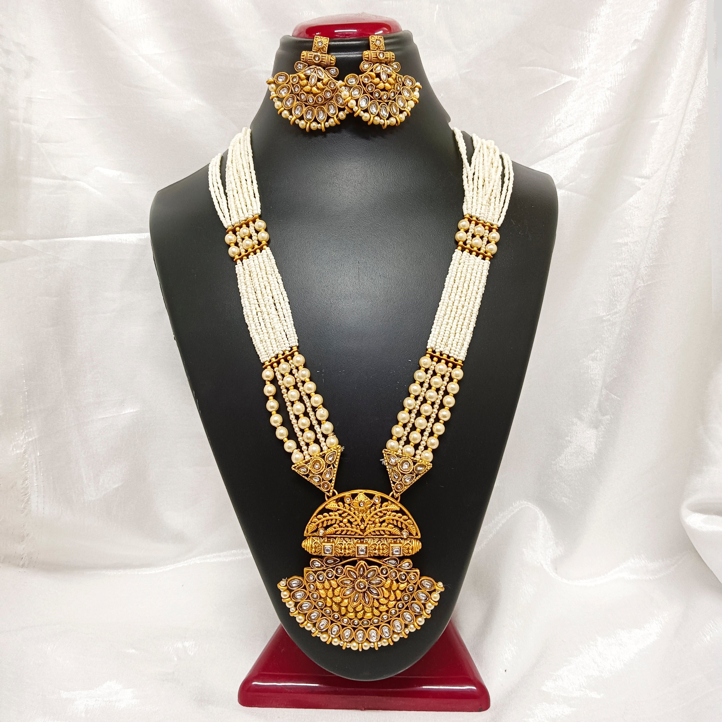 Bhavi Jewels Kundan Stone Gold Plated Necklace Set