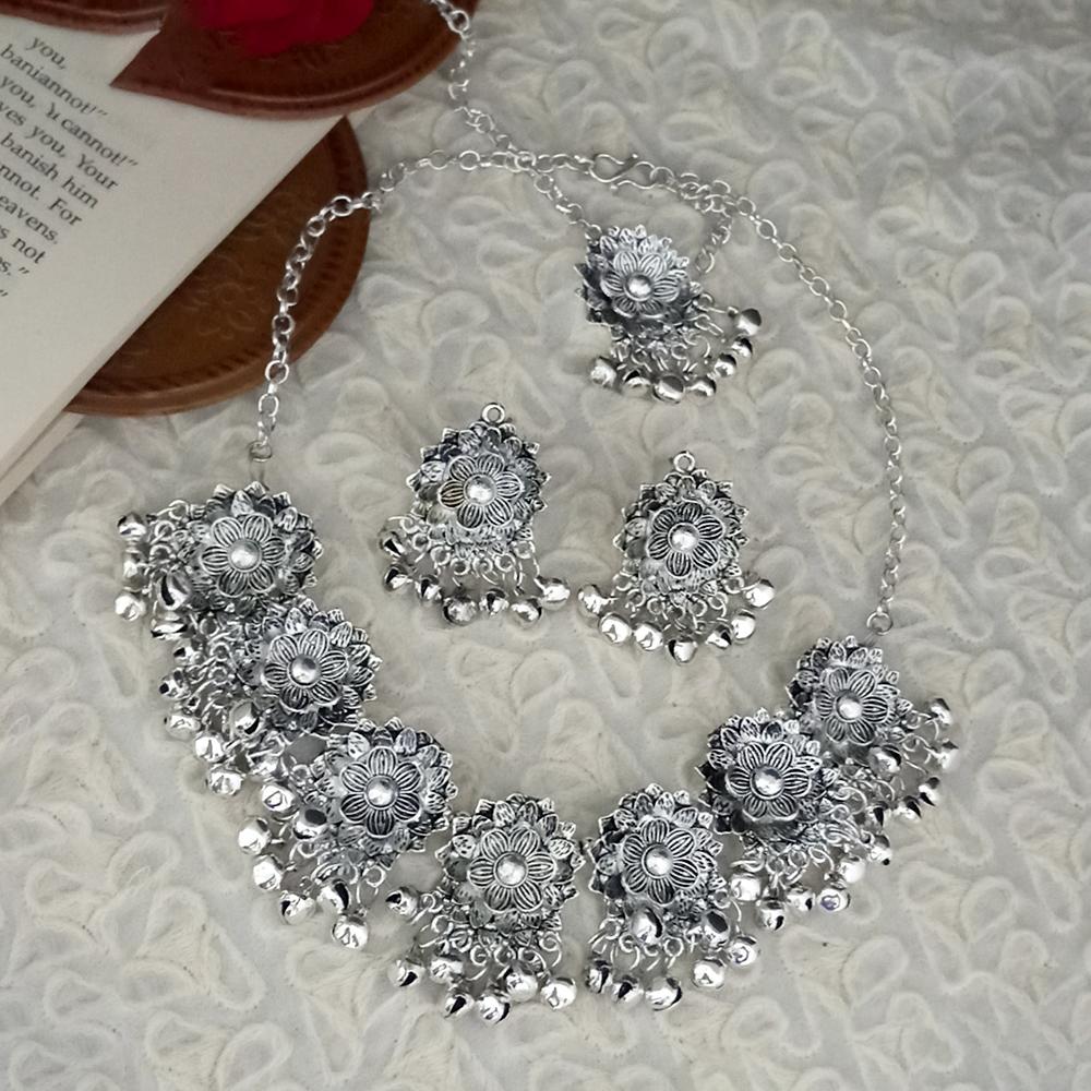 JewelMaze Oxidised Plated White Meenakari Necklace Set With Maang Tikka