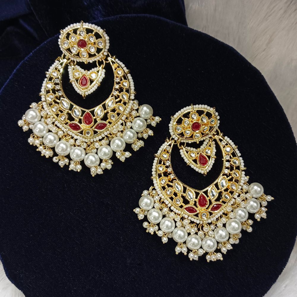JewelMaze Kundan Stone Gold Plated Dangler Earrings