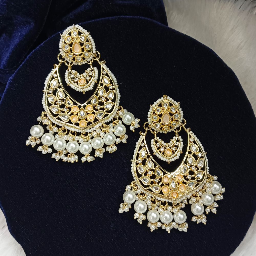 JewelMaze Kundan Stone Gold Plated Dangler Earrings