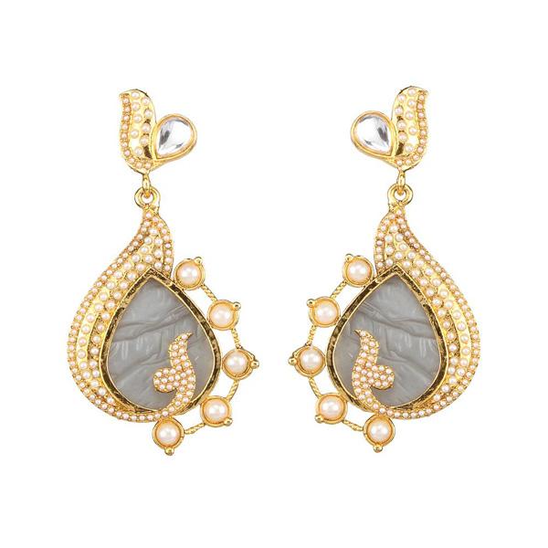 Kriaa Kundan Resin Gold Plated Dangler Earring